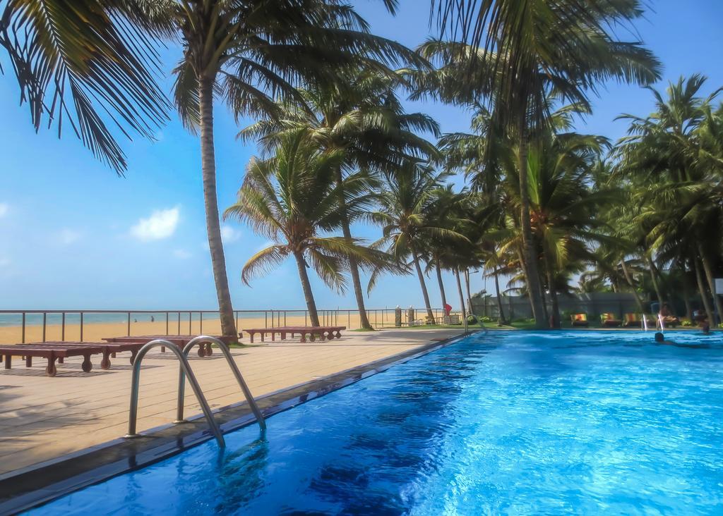 Camelot Beach Hotel Negombo Eksteriør bilde